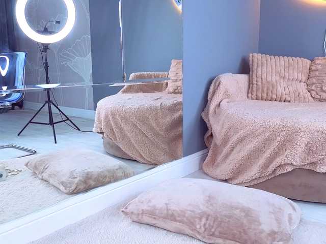 SpoilM3Mor3's BongaCams show and profile