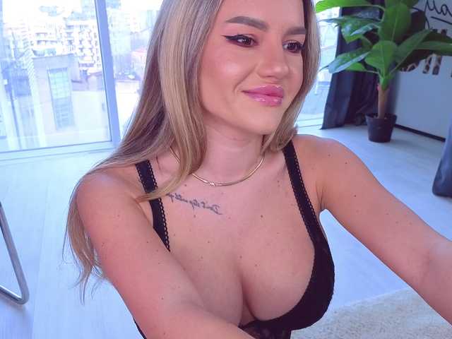 SpoilM3Mor3's BongaCams show and profile