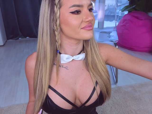 SpoilM3Mor3's BongaCams show and profile