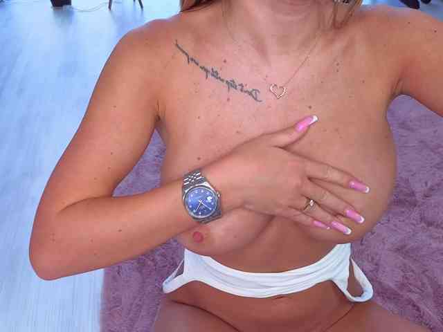free voyeur webcam SpoilM3Mor3