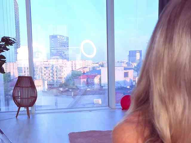 SpoilM3Mor3 webcam