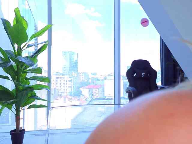 SpoilM3Mor3 webcam