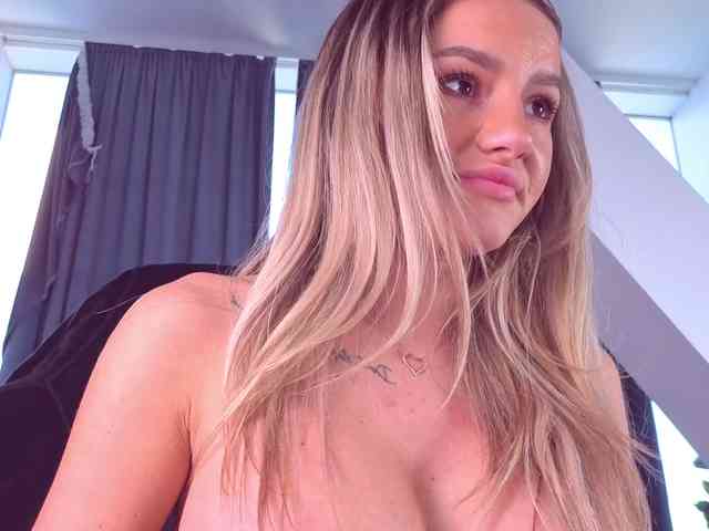 SpoilM3Mor3 Live Webcam on BongaCams SpoilM3Mor3 Live Webcam on BongaCams