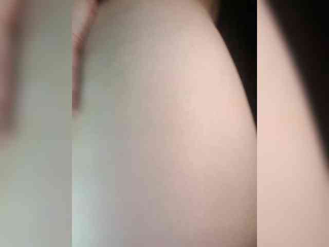 Freya-Milf webcam