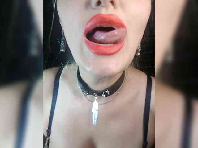 Freya-Milf webcam
