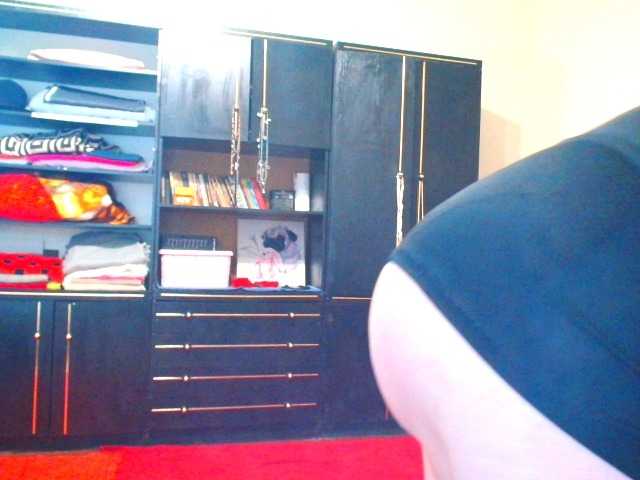 Olvia7985's BongaCams show and profile