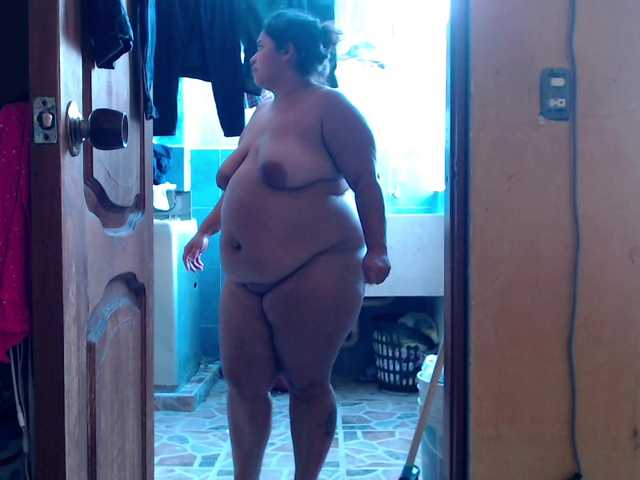 mia-naughty's BongaCams show and profile