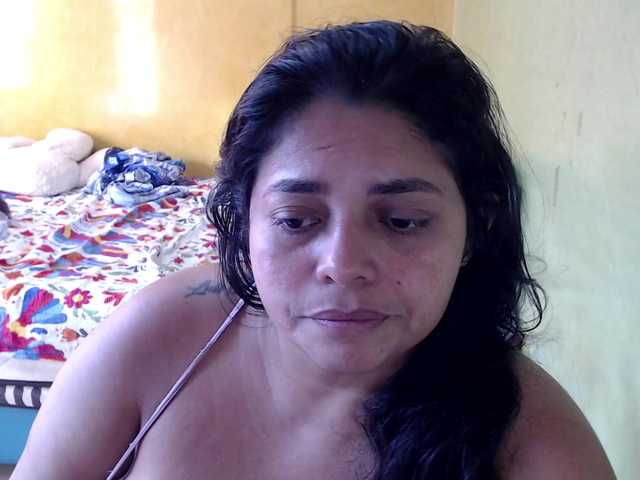 mia-naughty from BongaCams is Freechat