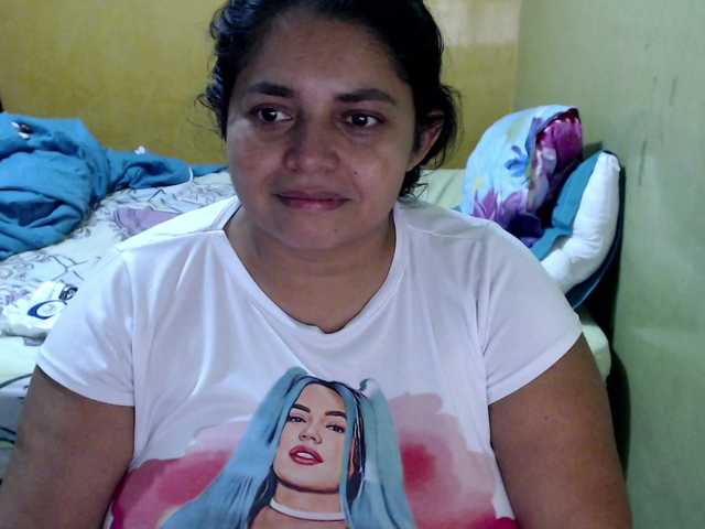 mia-naughty's BongaCams show and profile