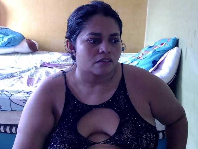 mia-naughty's BongaCams show and profile