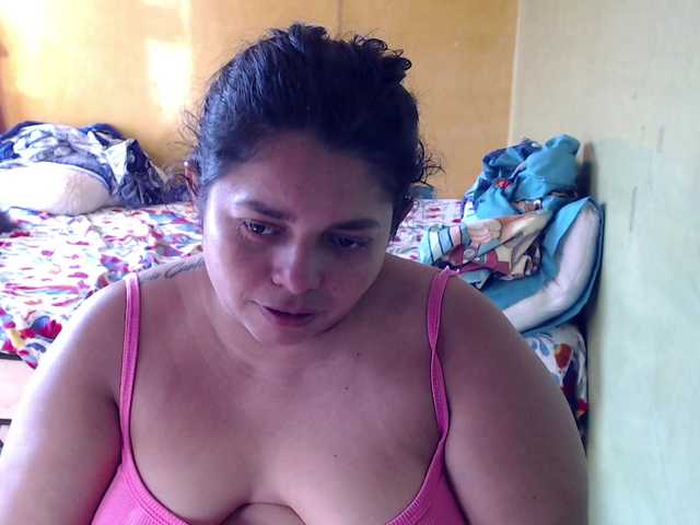 mia-naughty's BongaCams show and profile