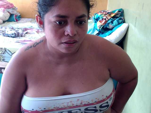 mia-naughty's BongaCams show and profile