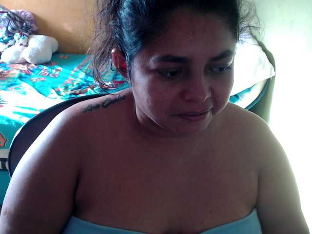 mia-naughty's BongaCams show and profile