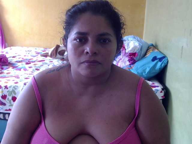 mia-naughty's BongaCams show and profile