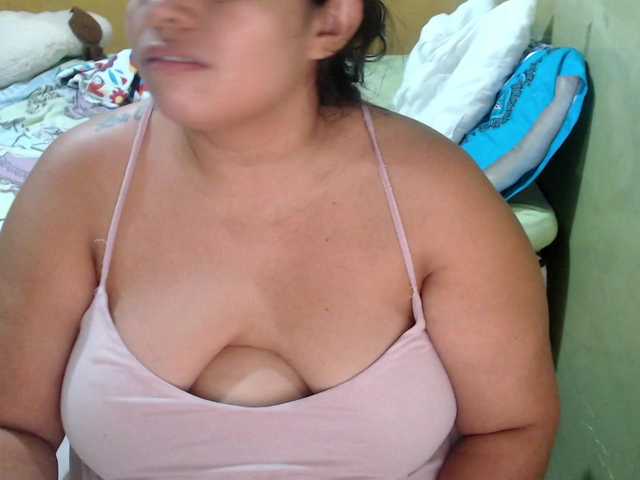 mia-naughty's BongaCams show and profile