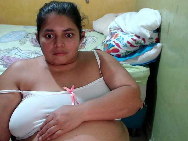 mia-naughty's BongaCams show and profile