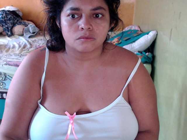 mia-naughty's BongaCams show and profile