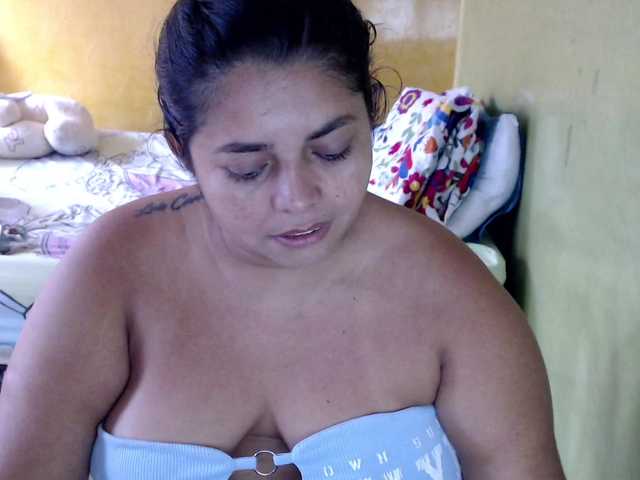 mia-naughty's BongaCams show and profile