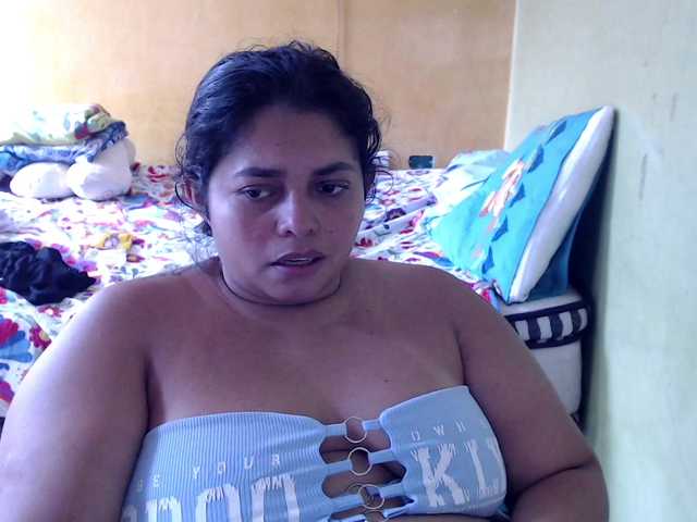 mia-naughty's BongaCams show and profile