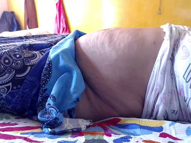 mia-naughty's BongaCams show and profile