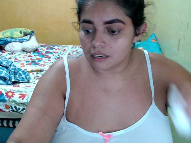 mia-naughty's BongaCams show and profile