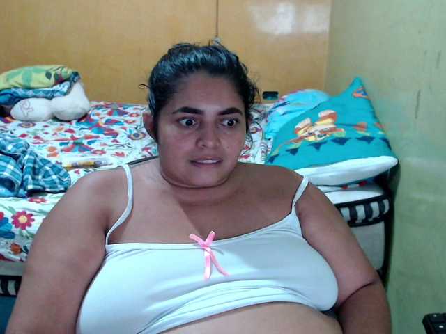 mia-naughty's BongaCams show and profile