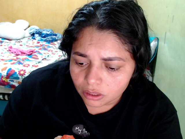 mia-naughty's BongaCams show and profile