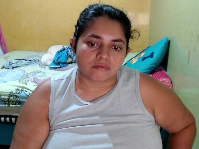 mia-naughty's BongaCams show and profile