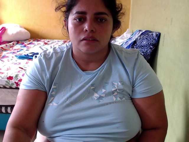 mia-naughty's BongaCams show and profile