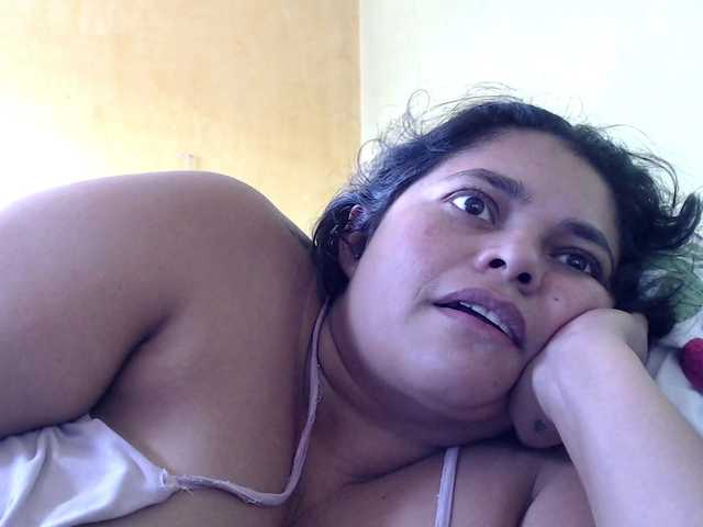 mia-naughty's BongaCams show and profile