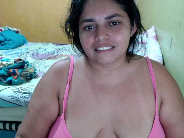 mia-naughty's BongaCams show and profile