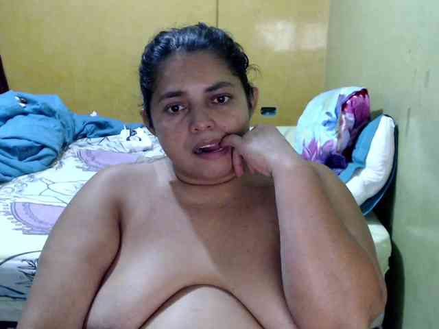 mia-naughty mia-naughty