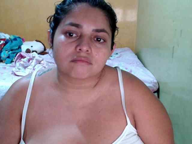 mia-naughty webcam
