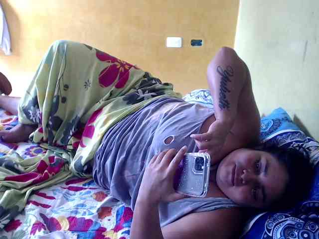 random chat cam Mia-naughty