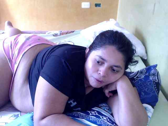 mia-naughty mia-naughty