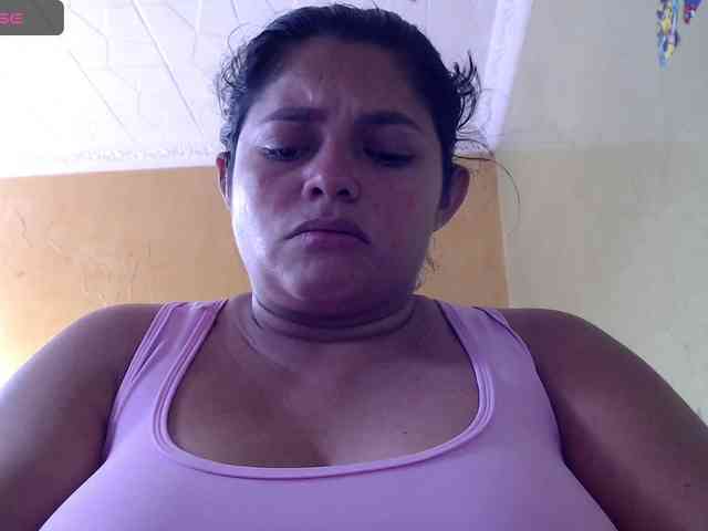 mia-naughty webcam