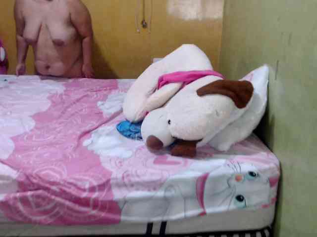 mia-naughty mia-naughty