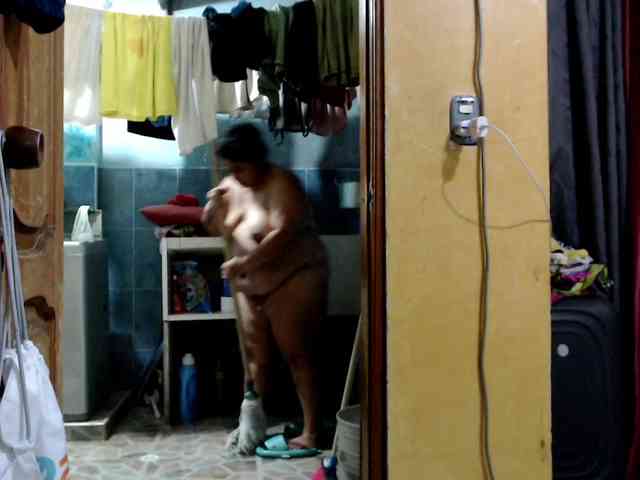 mia-naughty mia-naughty