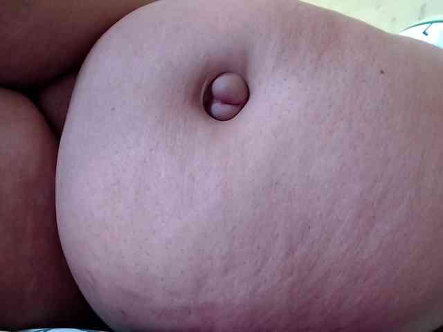 mia-naughty webcam