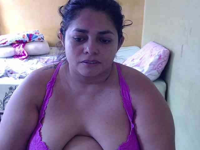 mia-naughty