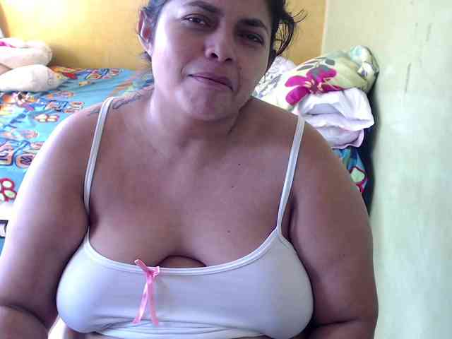 mia-naughty mia-naughty