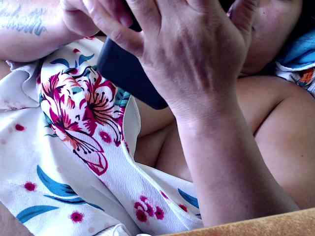 mia-naughty webcam