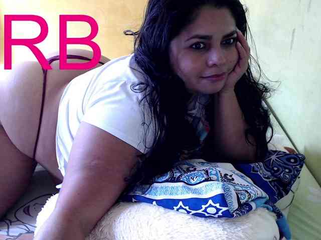 mia-naughty webcam