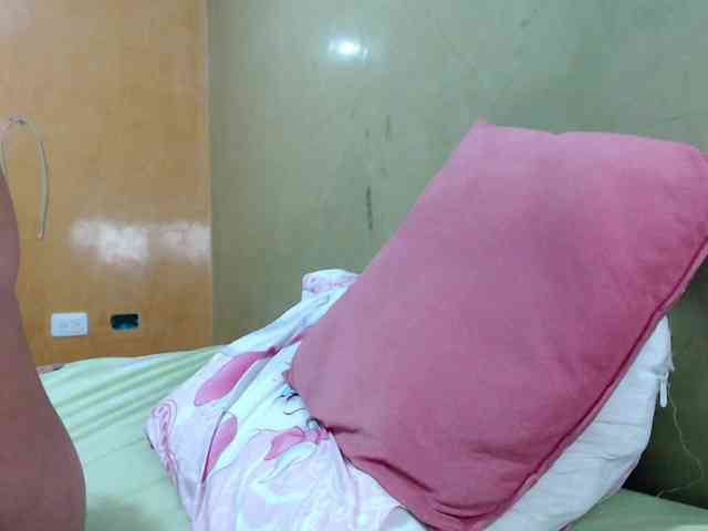 mia-naughty mia-naughty