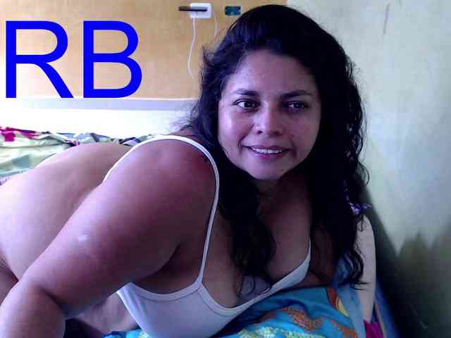 mia-naughty webcam