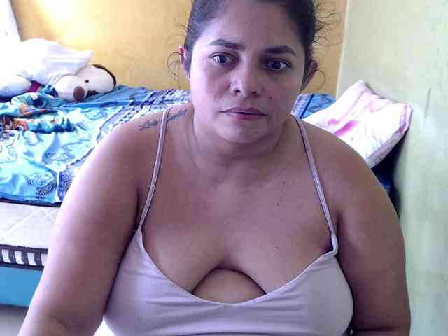 mia-naughty mia-naughty