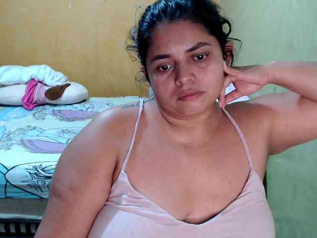 mia-naughty mia-naughty