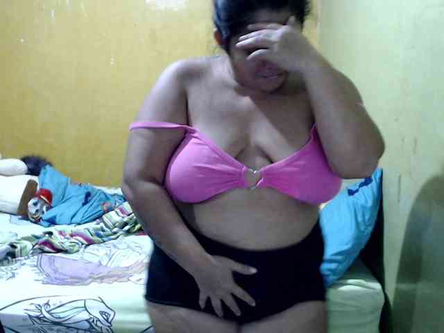 mia-naughty mia-naughty