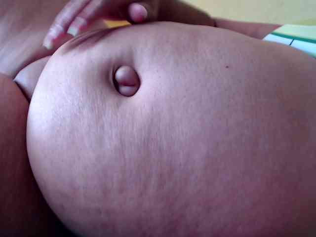 mia-naughty webcam