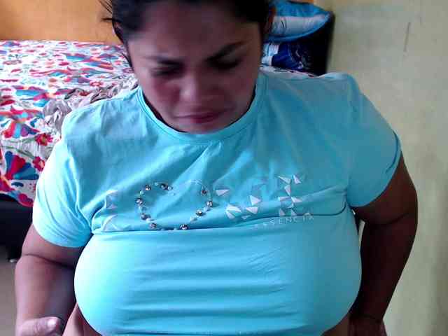 mia-naughty webcam